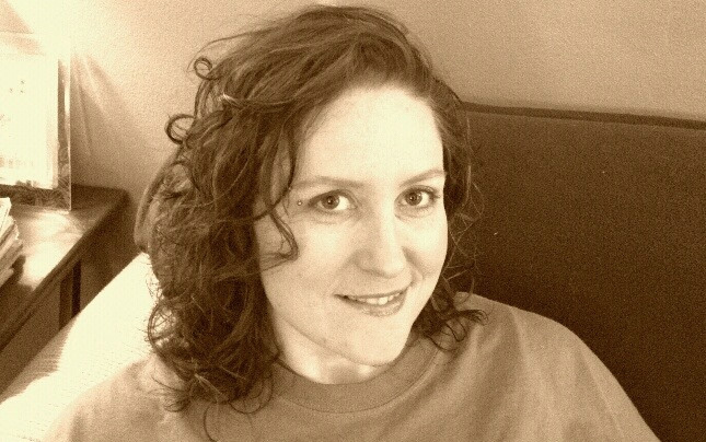 Jennifer, owner and designer of Maze Ink